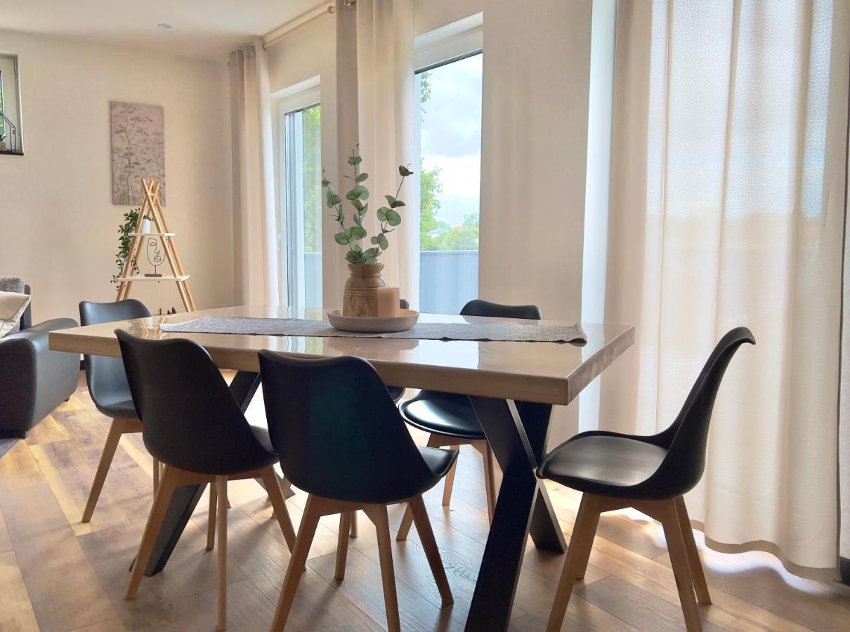 Grosse Wohnung Wellness + Sauna + Netflix Petershagen Eksteriør bilde